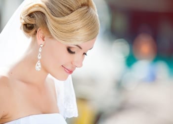 A beautiful bride with subtle, natural looking makeup