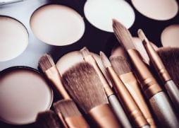 makeup brushes and foundation for your skin type