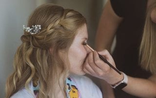 Sarah applying eyeshadow