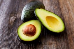 avocado to help glowing skin