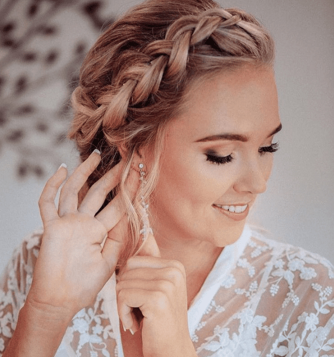bride hair and makeup style